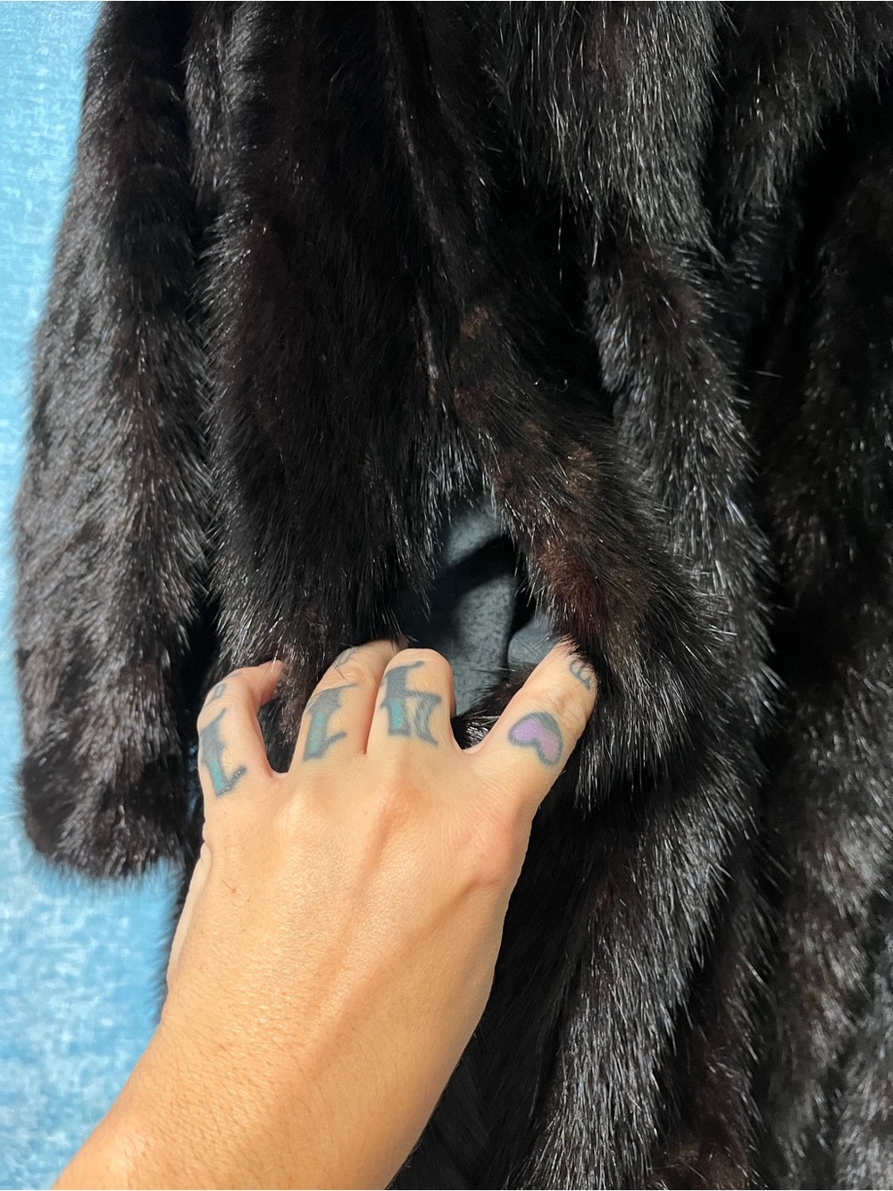 Vintage Dennis Basso Black Mink Fur Long Coat - Women's Luxury Outerwear - Picture 7 of 9